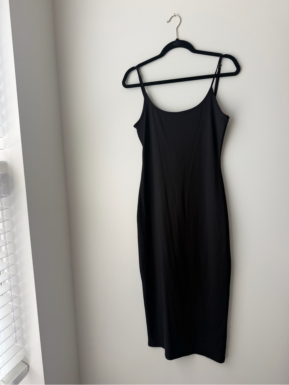Forever 21 Black Spaghetti-Strap Midi Slip Dress